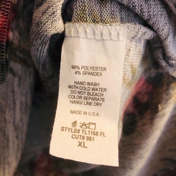 Floral rose sweat  style long shirt - Picture 3 of 3